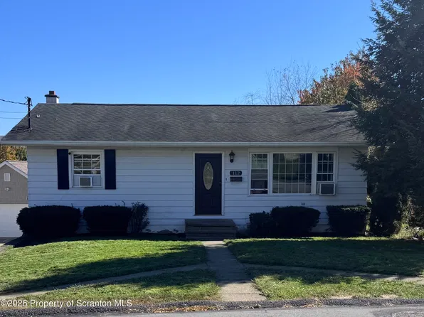 112 5th St, Blakely, PA 18447