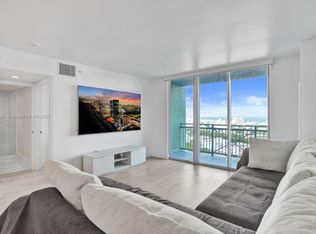 The Yacht Club, Miami Beach, FL 33139