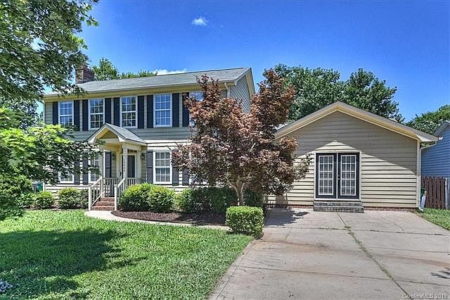 1st image of 13424 Krislyn Woods Pl