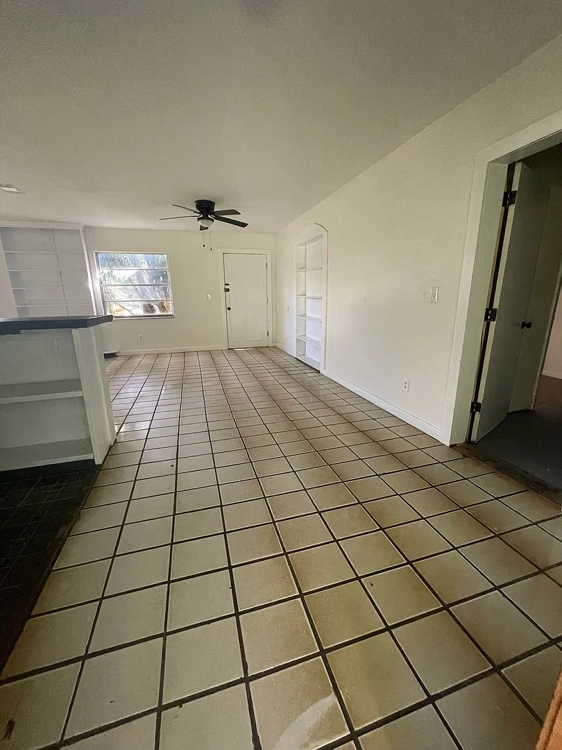 1st Month Free Rent 3 Bed 1 Bath Home | Pet Friendly With Large Fenced Yard | Washer Dryer Hook U... — Photo 2
