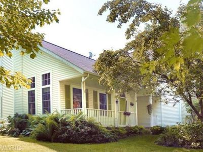 6215 Eagle Ridge Dr, Kalamazoo, MI, 49004