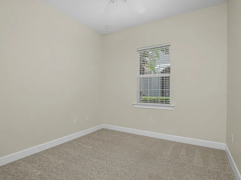 7162 Dominica Dr — Photo 28