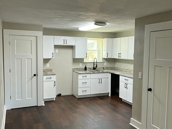 4th image of 602 Rutherford Ave NW