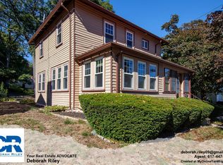 41 Upton St, Quincy, MA 02169