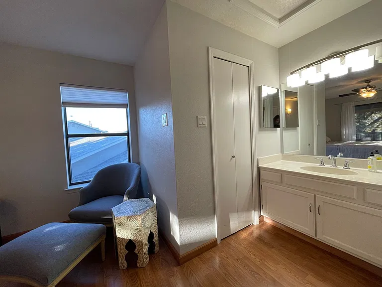 505 Oppenheimer Dr #212 — Photo 11