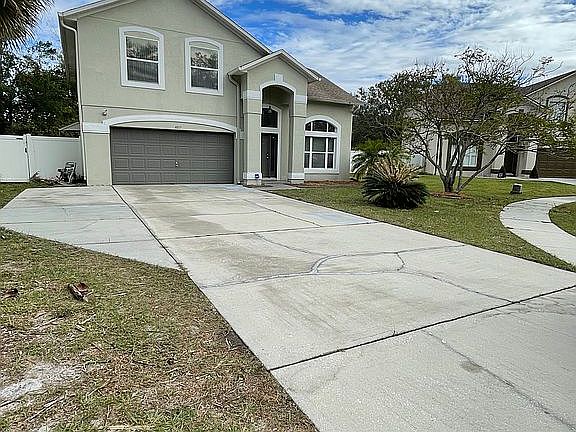 5th image of 4017 Maplegrove Dr