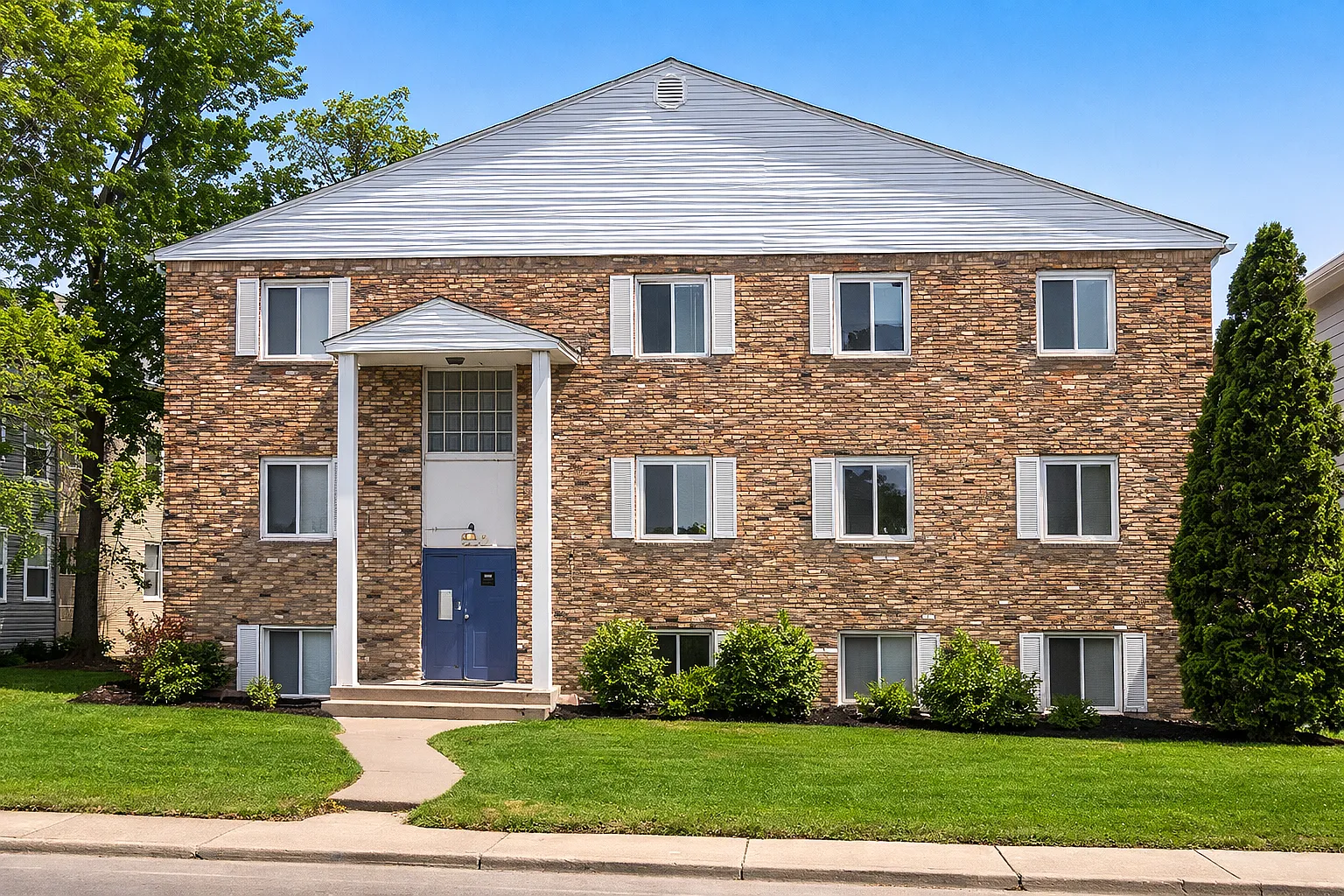 2 bed, 1127 sqft, $1,100 — Photo 1