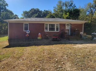 1510 Cotton Creek Rd, Bruceton, TN 38317