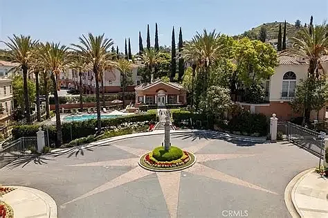 1086 S Rossano Way — Photo 1