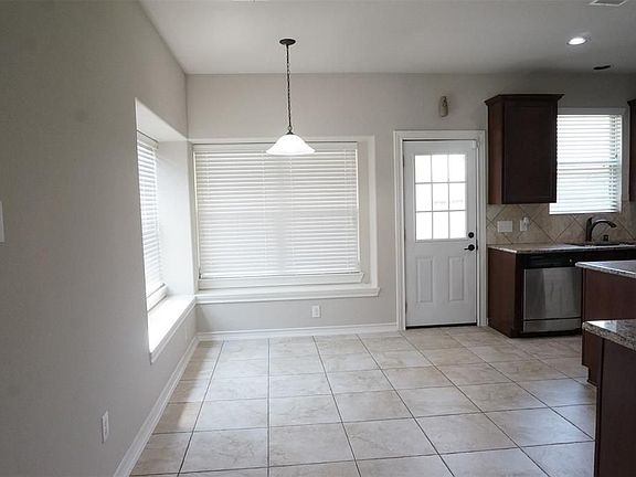 2nd image of 3651 Worley Dr