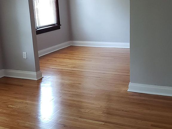 5th image of 4958 Parker Ave #A