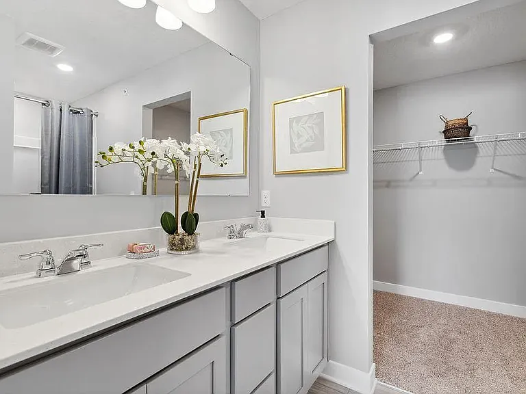 1270 Ashbury Dr — Photo 18