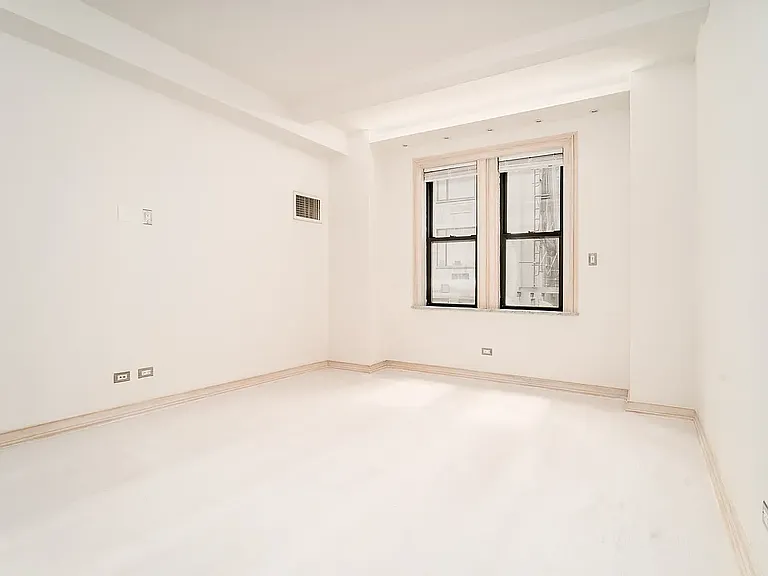145 W 58th St #10C — Photo 13