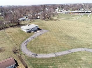 95 Allview Dr SW, Cedar Rapids, IA 52404