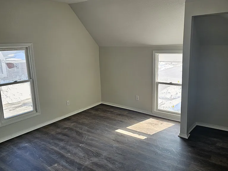 2213 Noble St #B — Photo 5