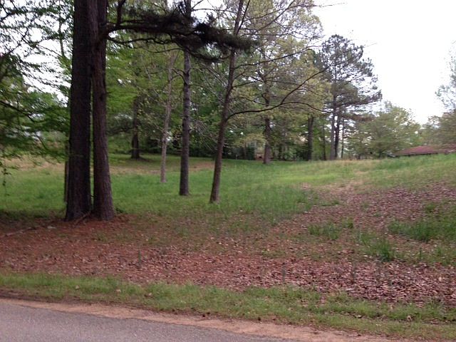 2nd image of 724 County Road 225