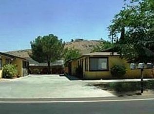 20289 Thunderbird Ave, Apple Valley, CA 92307