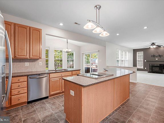 2nd image of 5902 Union Ridge Dr