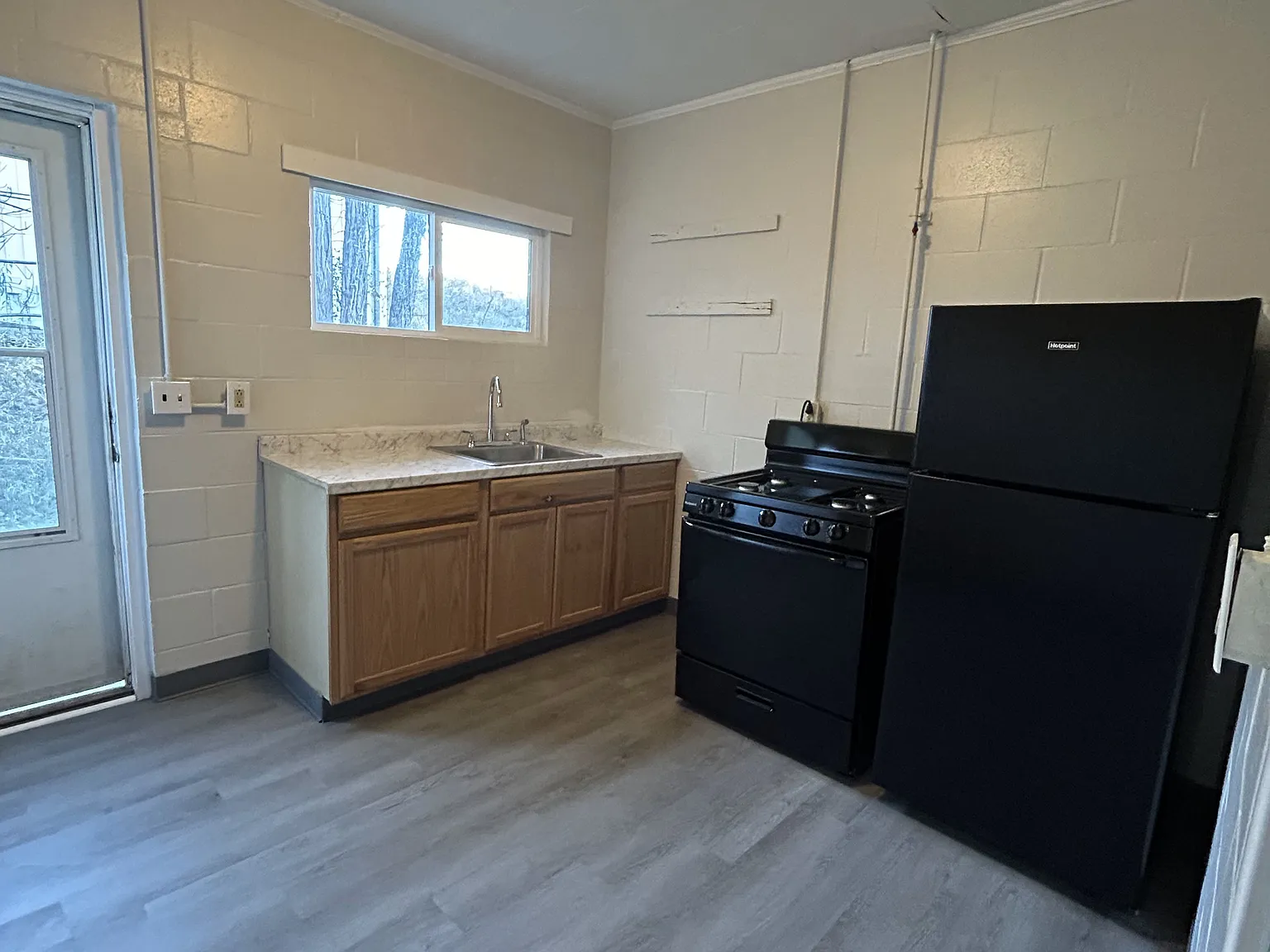 1 bed, 600 sqft, $700 — Photo 4