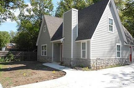 1st image of 808 S Chickasaw Ave
