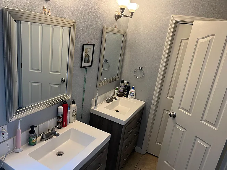 1747 N Eagle Creek Way — Photo 9