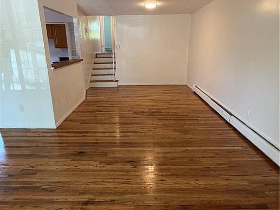 5th image of 1253 E 72nd St Floor 1