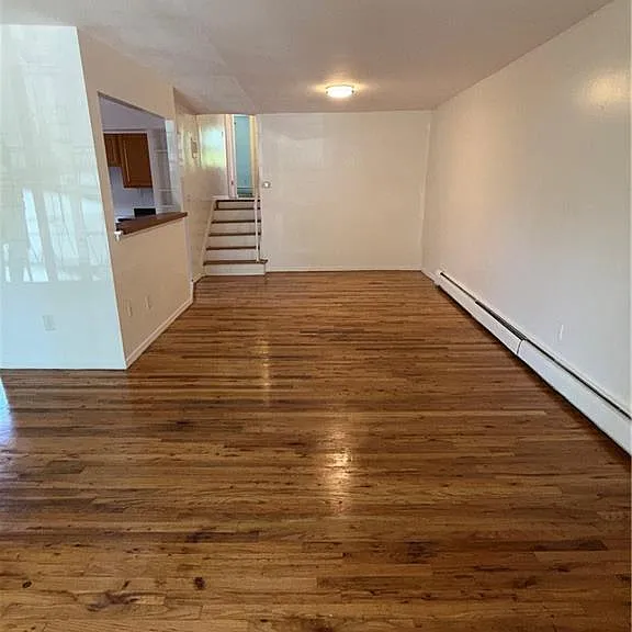 1253 E 72nd St #1 — Photo 5
