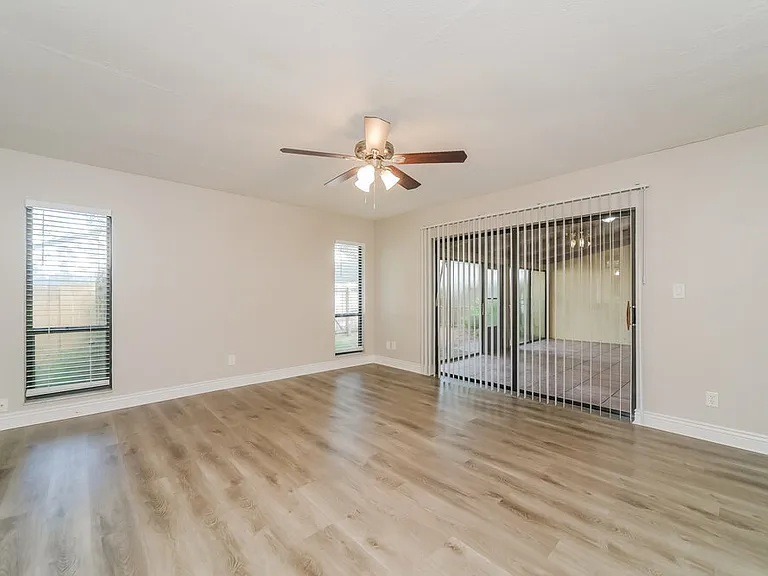 1024 Old Magnolia Cv — Photo 11