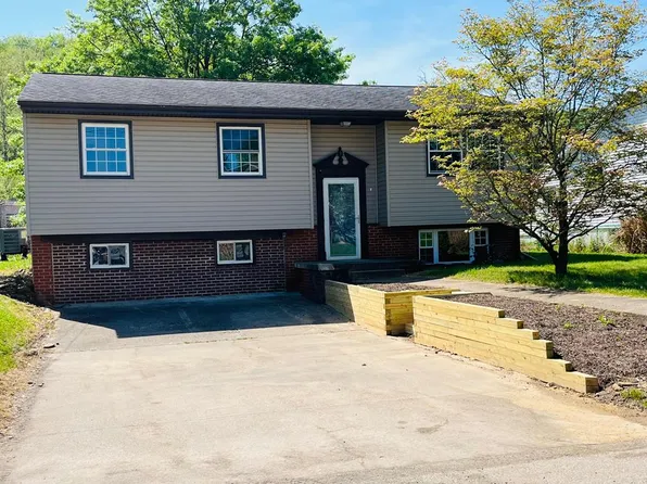 3005 Glenwood Ave, Moundsville, WV 26041