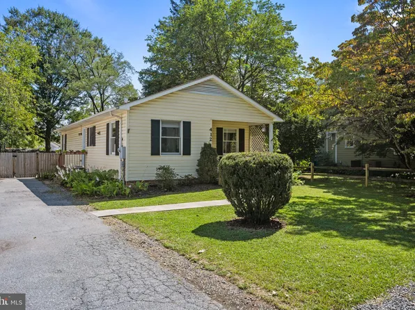 412 S Maple Ave, Purcellville, VA 20132