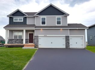 10705 Bent Pine Ln, Woodbury, MN 55129