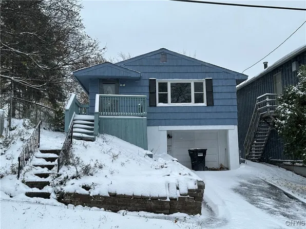 126 Delong Ave, Syracuse, NY 13208
