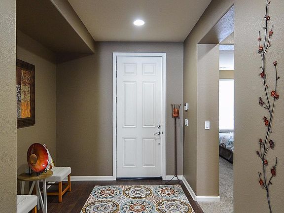 3rd image of 700 Pioneer Ave
