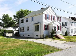 39 Van Zandt Ave, Warwick, RI 02889