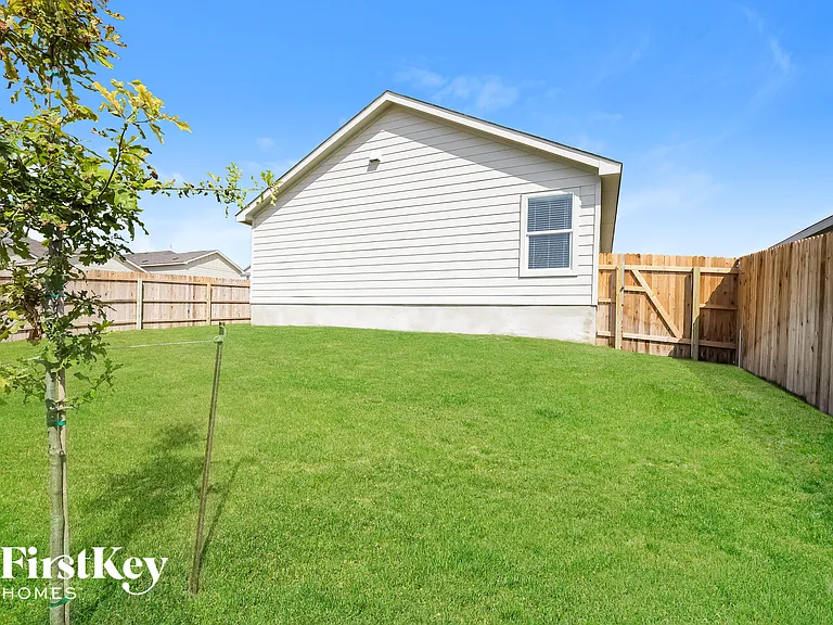 6532 Scarecrow Way — Photo 14