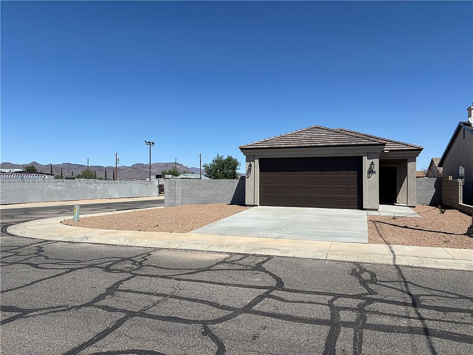 1st image of 2601 Chambers Avenue