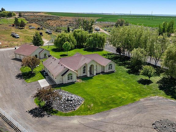 4th image of 420 Tuck Rd