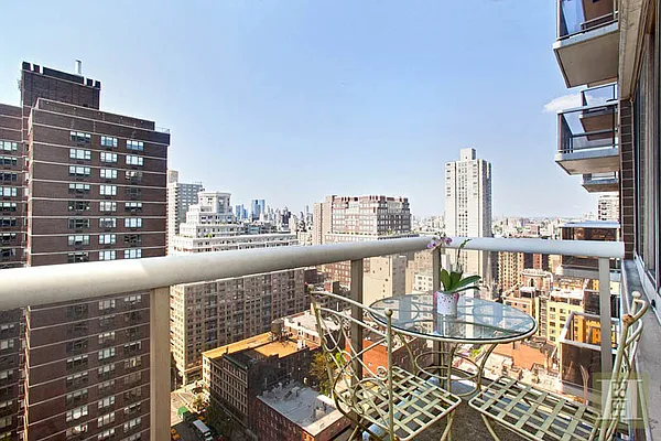 Rented by Halstead Real Estate | media 16