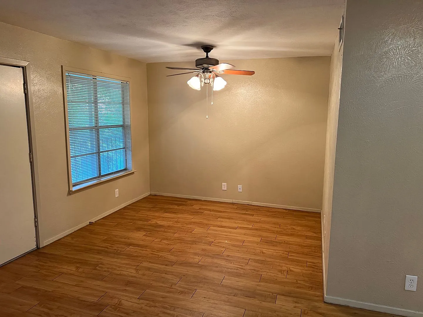 Austin Villas Apartments — Photo 2