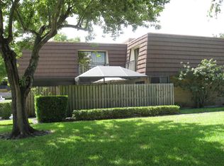 1724 17th Ln, Palm Beach Gardens, FL 33418