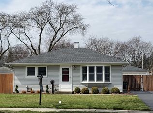 2607 Wilke Rd, Rolling Meadows, IL 60008