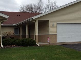 13038 Evergreen Dr, Lindstrom, MN 55045