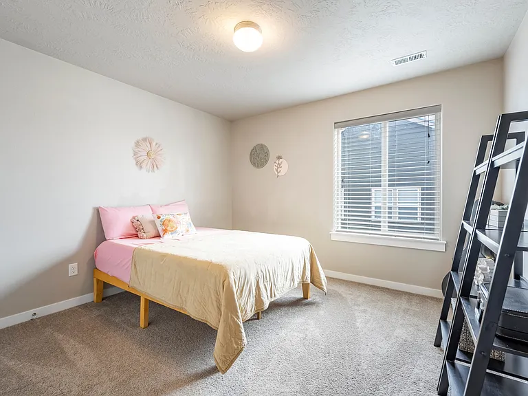 15648 Cumulus Way — Photo 36