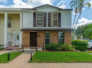 1626 Brier Patch Trl, Wellington, FL 33414