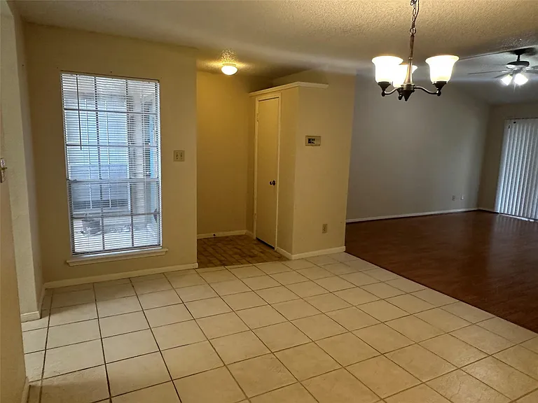 2121 Hepburn St #104 — Photo 7