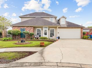 136 Erika Dr, Lafayette, LA 70506