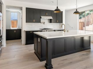 161 E Palm St, Altadena, CA 91001