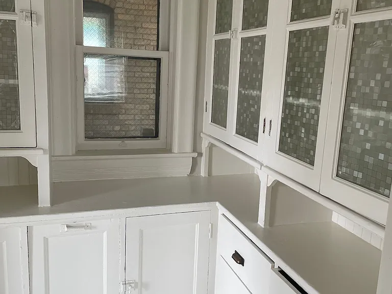 St. Albans Apartments — Photo 26