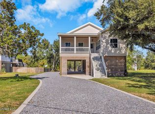 702 Saint Louis St, Pass Christian, MS 39571