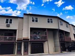 23 Hart Pl APT 4, Plainville, CT 06062